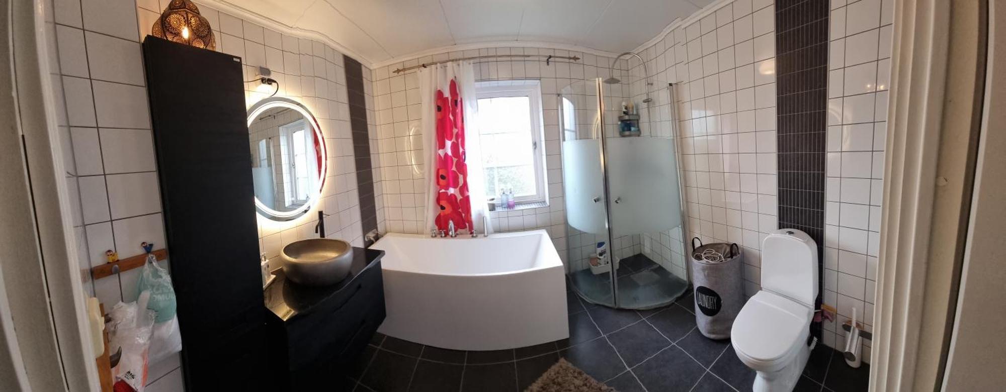 Bla Rummet - Rum Naera Bad Och Centrum - Saengklaeder & Handdukar Ingar Färjestaden Exterior foto